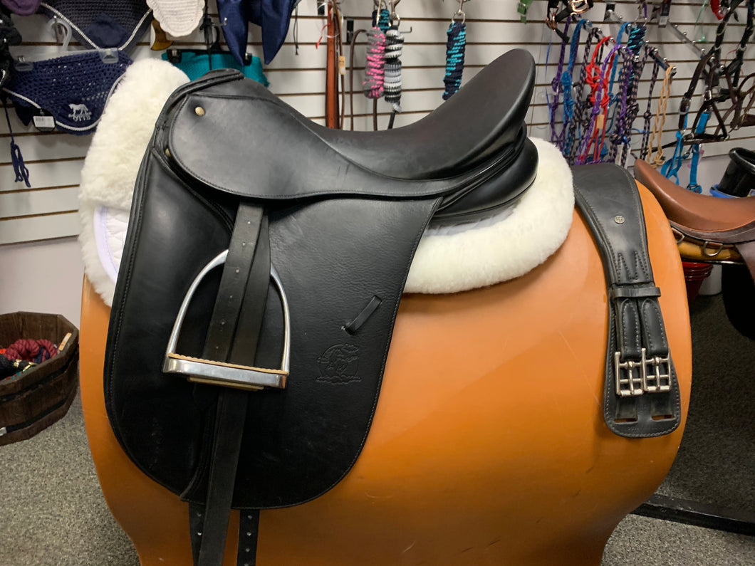 Schleese Jane Savoie Dressage Saddle 17” Very Good Condition #18-31