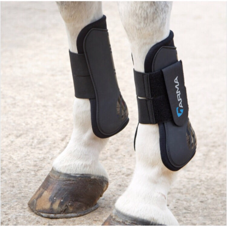 Arma Open Front Tendon Boot