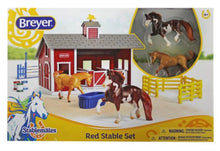 Breyer Red Stable Set